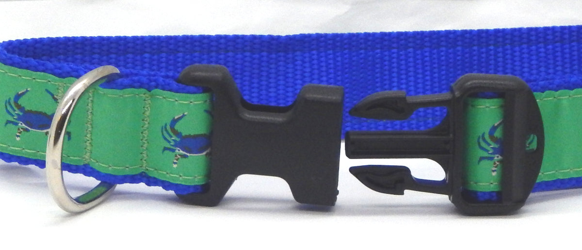 Preston Ribbons "Blue Crab on Green" Collar, Leash or Set