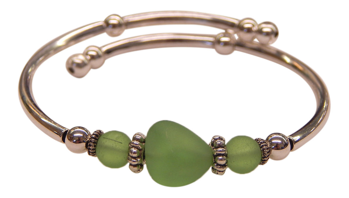 "Peridot" Seaglass Single, Wrap-Around Embracelet